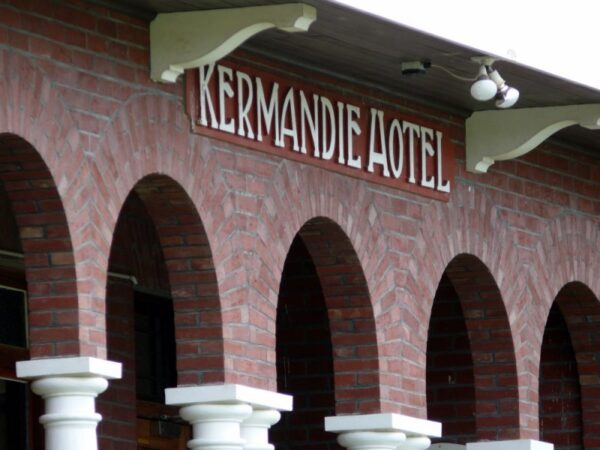 Kermandie Hotel and Marina on the Huon River
