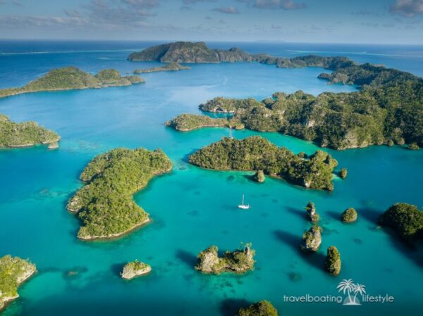Vanua Balavu, Bay of Islands, Lau Group Fiji | Travel Boating Lifestyle